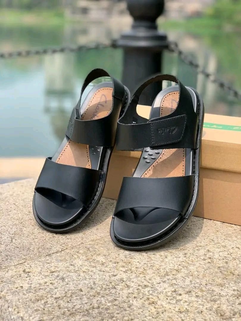 Clarks sandals - Image 2