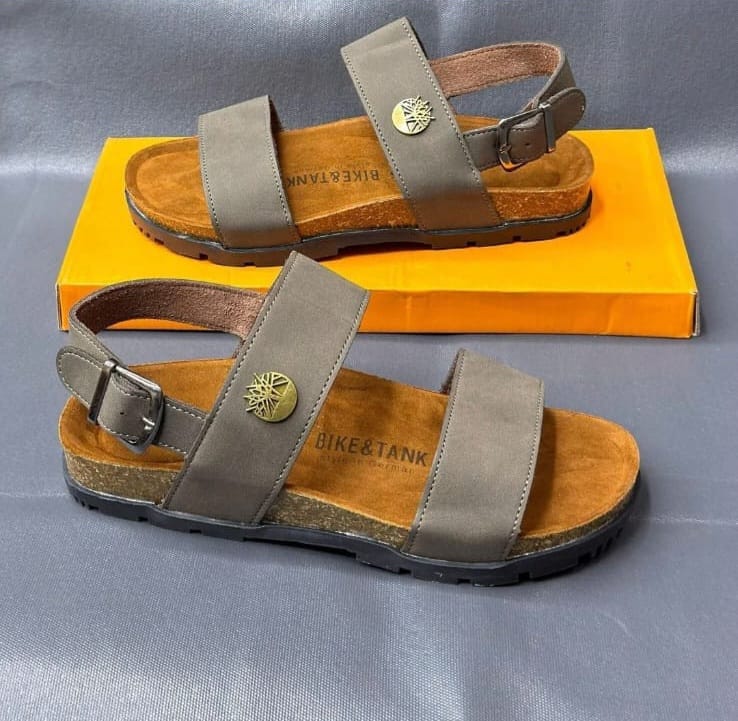 Clarks sandals - Image 3